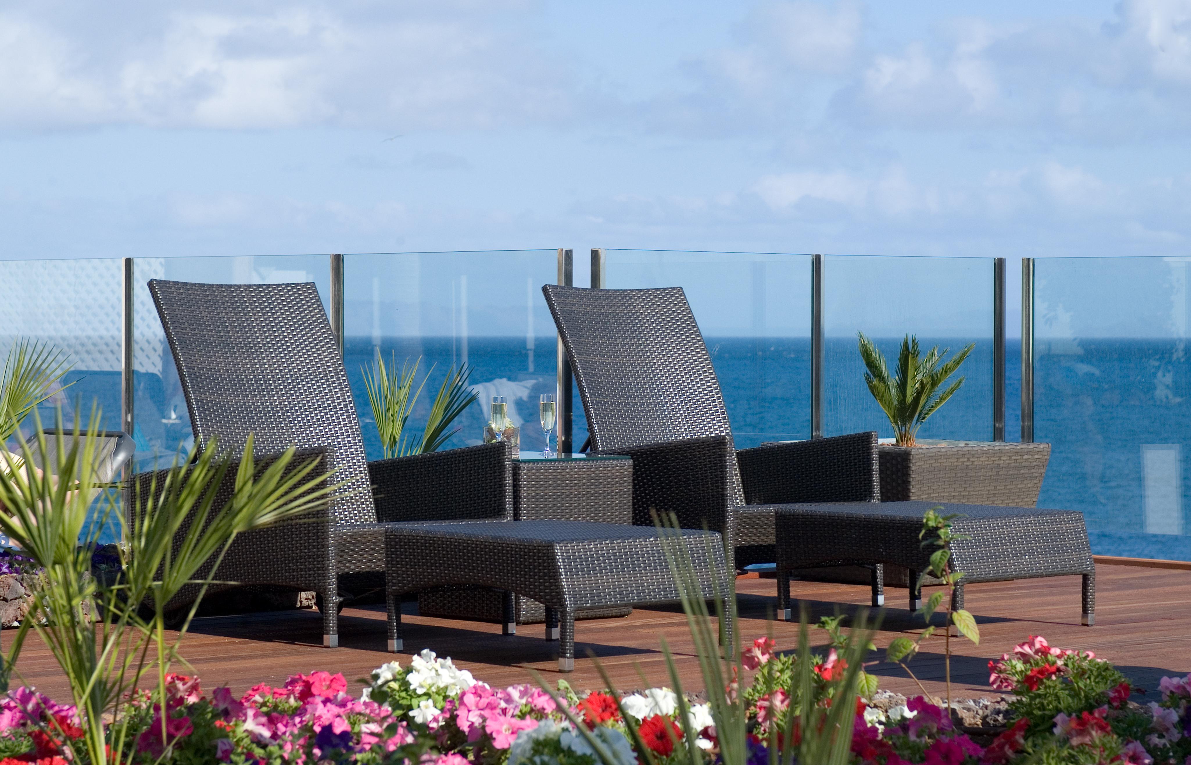 Pestana Carlton Madeira Ocean Resort Hotel Funchal  Eksteriør billede The rooftop terrace at the hotel