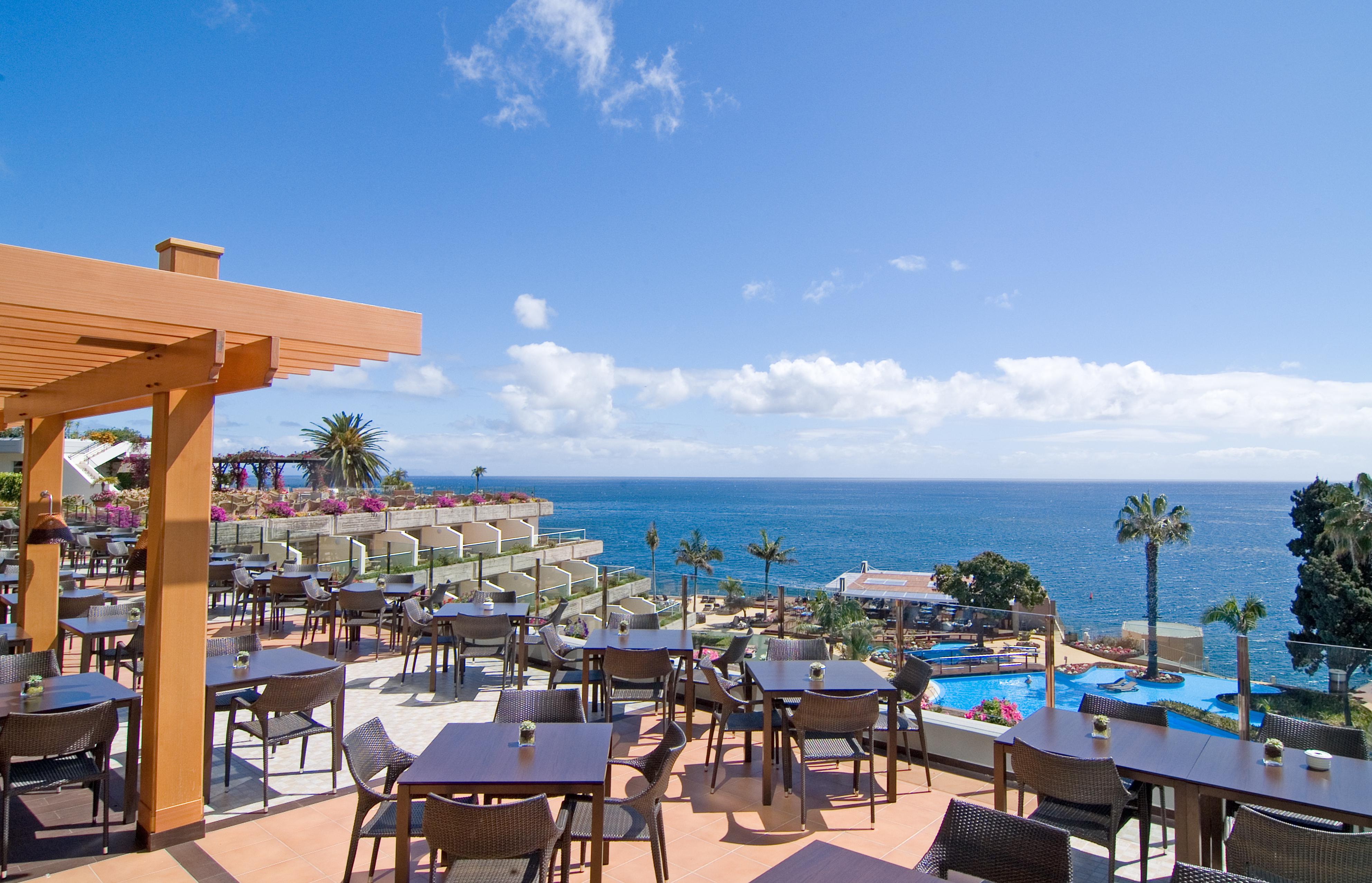Pestana Carlton Madeira Ocean Resort Hotel Funchal  Eksteriør billede The resort's main restaurant