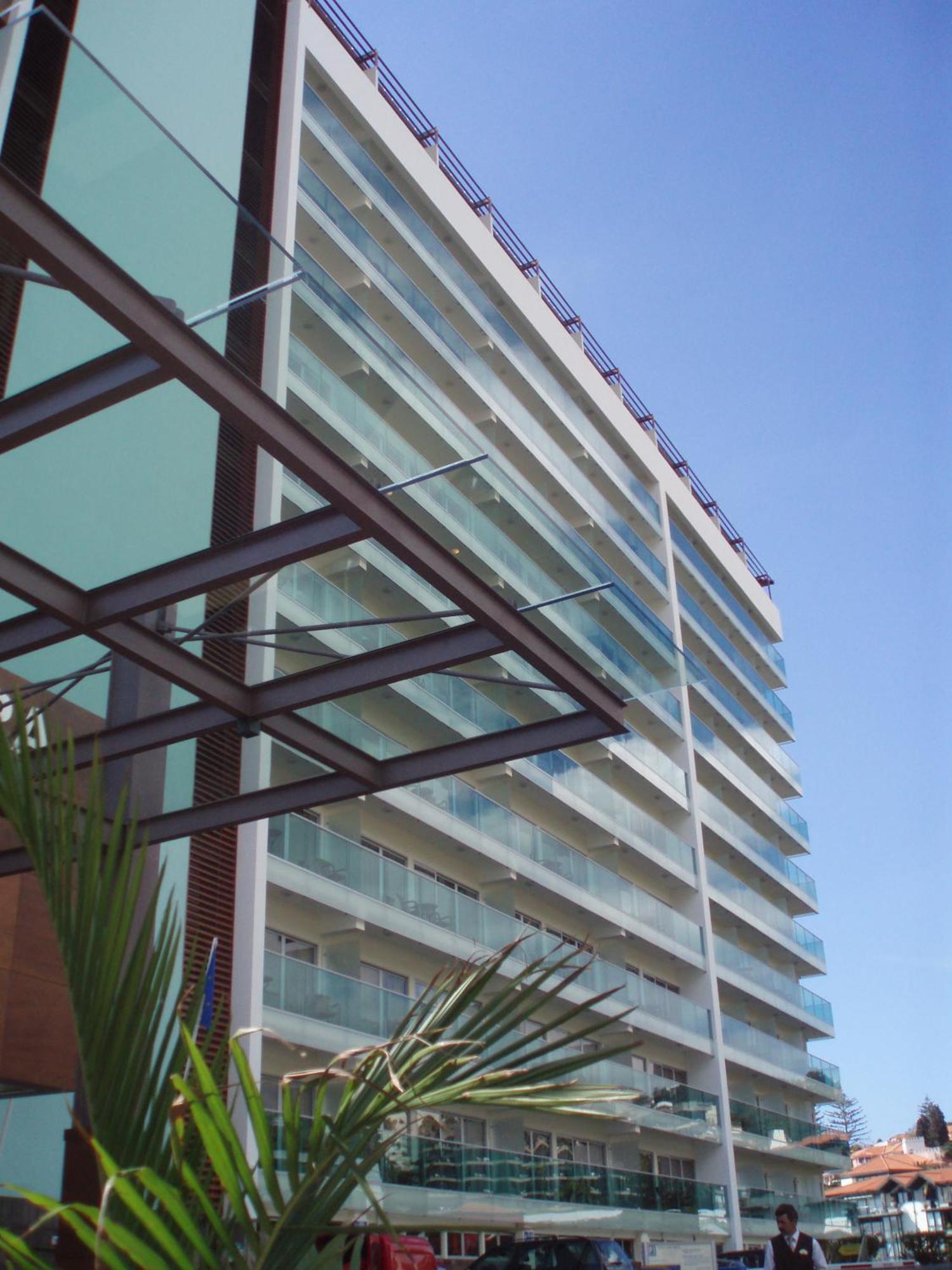Pestana Carlton Madeira Ocean Resort Hotel Funchal  Eksteriør billede The building's facade