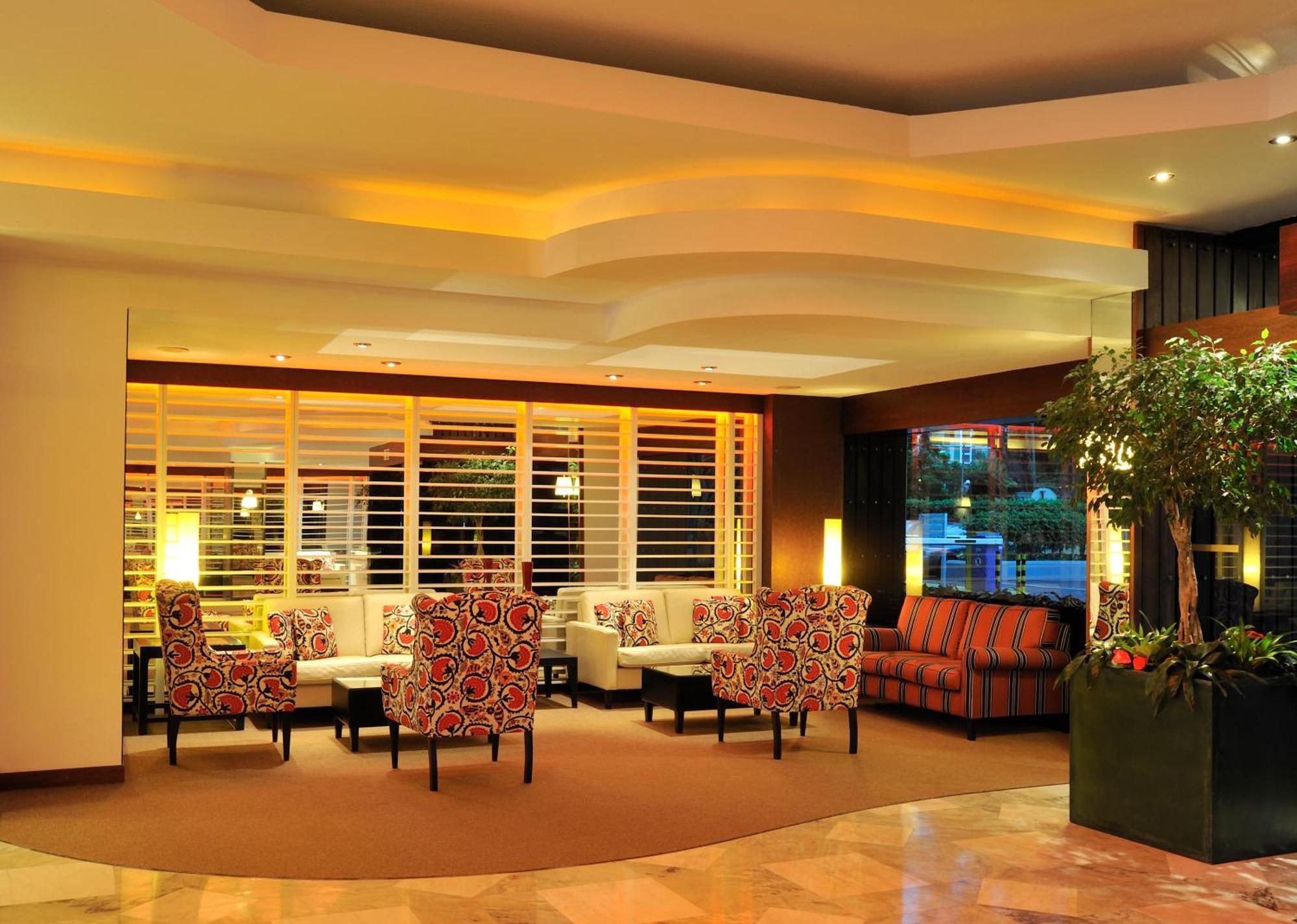 Pestana Carlton Madeira Ocean Resort Hotel Funchal  Eksteriør billede Lobby